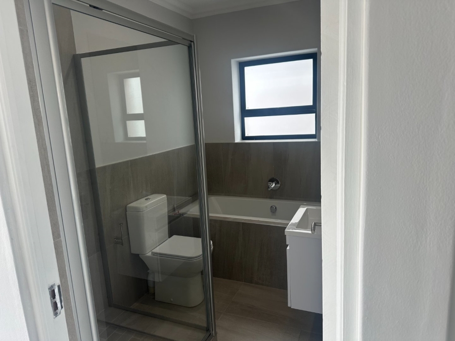 2 Bedroom Property for Sale in Table View Western Cape